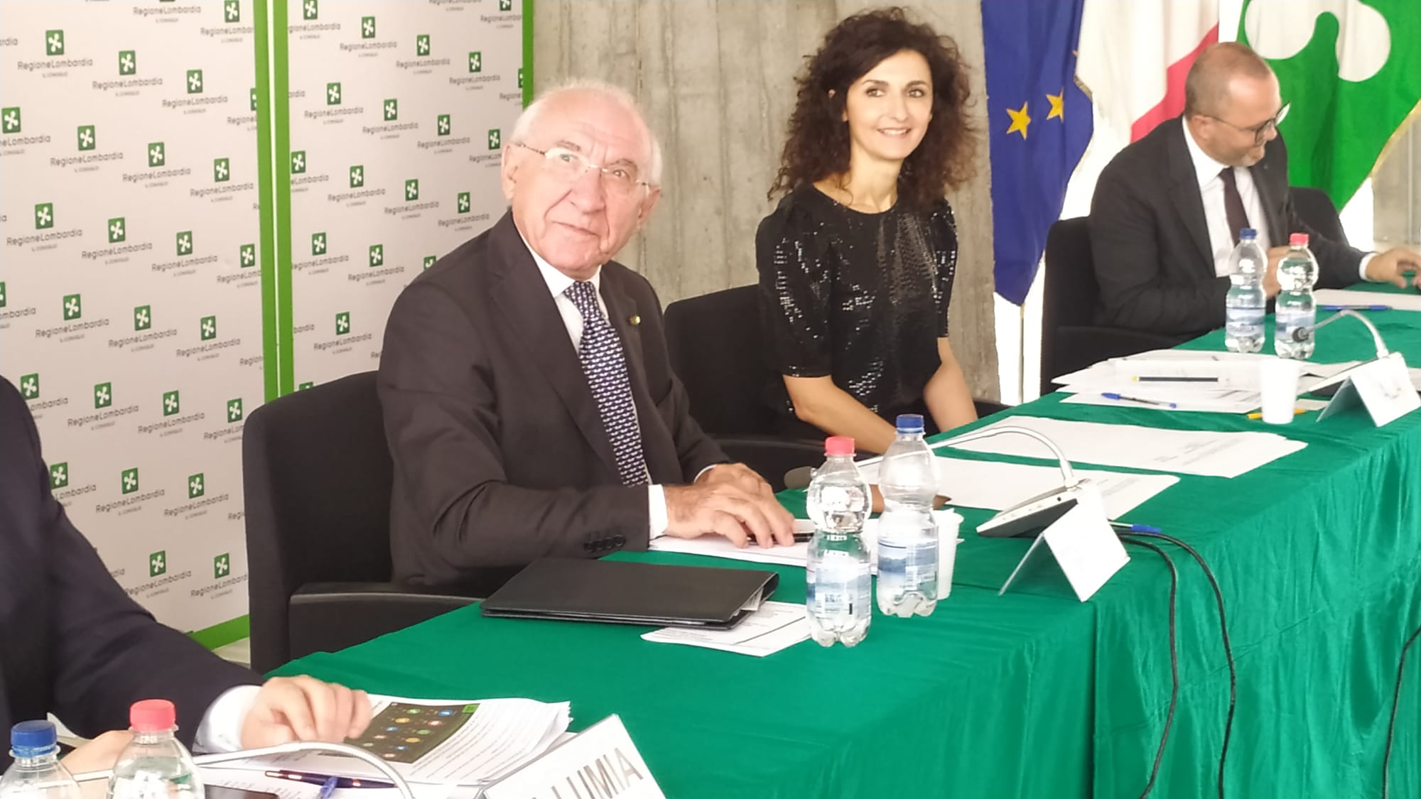 FOTO STANZIONE SALA